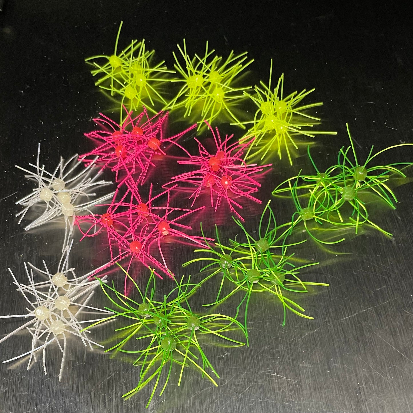 Prairie Spider, Fluorescent Green, 0.25"
